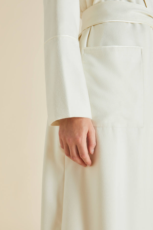 Olivia Von Halle Logan Aspen Ivory Robe In Cashmere Ivory