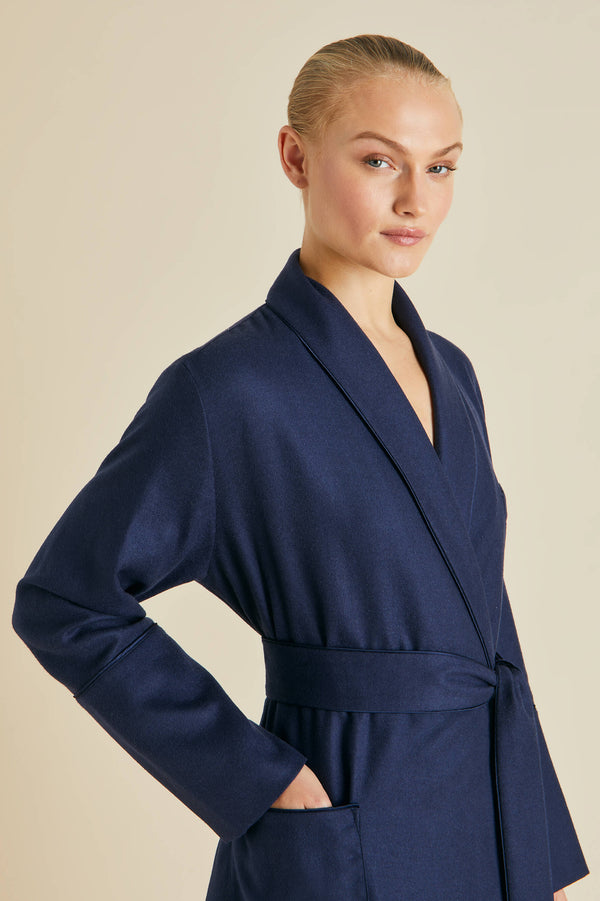 Olivia Von Halle Logan Osaka Navy Robe In Cashmere Navy