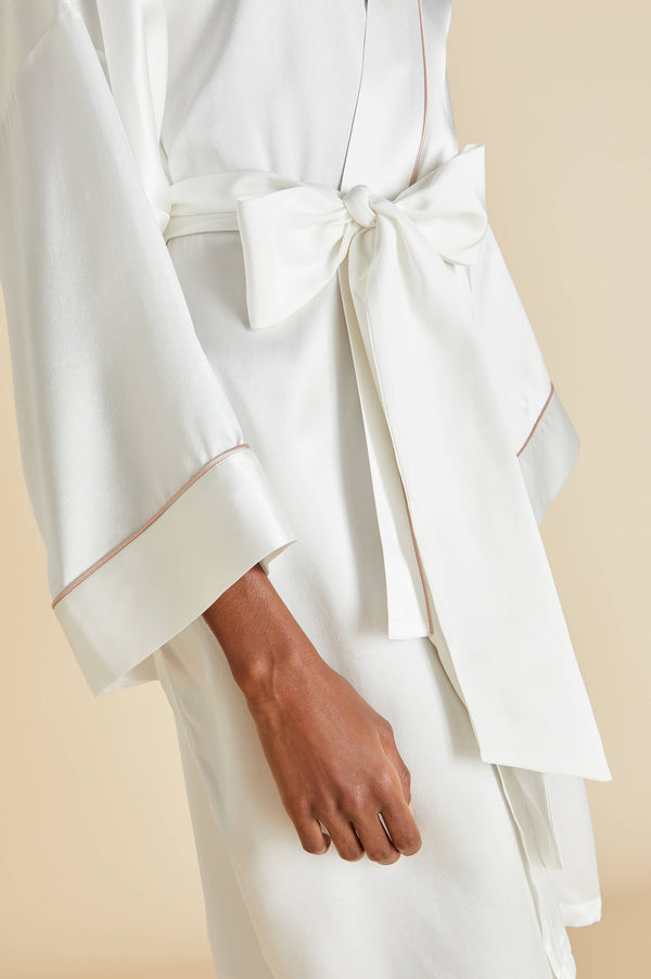 Olivia Von Halle Mimi Ivory Oyster Robe In Silk Satin Ivory