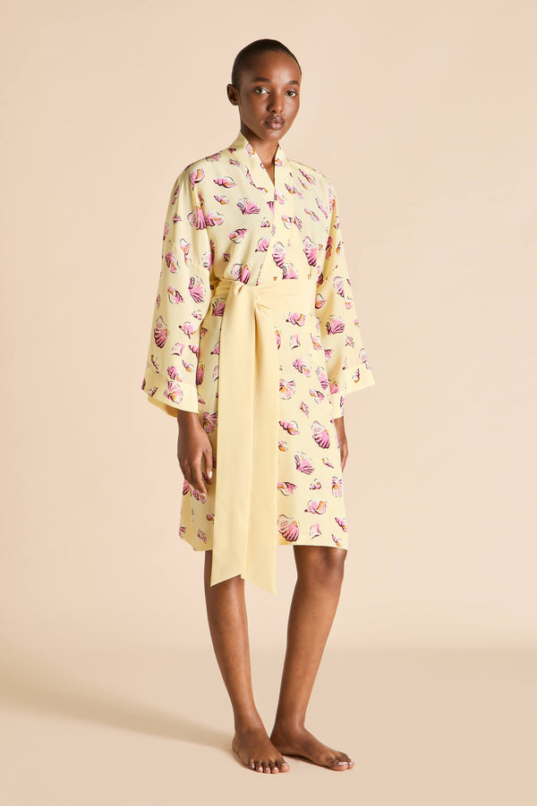 Olivia Von Halle Mimi Junonia Yellow Seashell Robe In Silk Crêpe De Chine Yellow