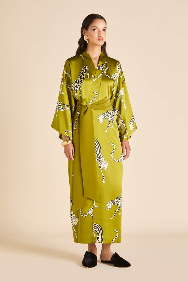 Olivia Von Halle Queenie Chanson Green Leopard Robe In Silk Satin Green