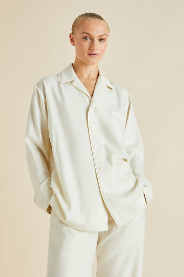 Olivia Von Halle Vanderbilt Aspen Ivory Pajamas In Cashmere Ivory