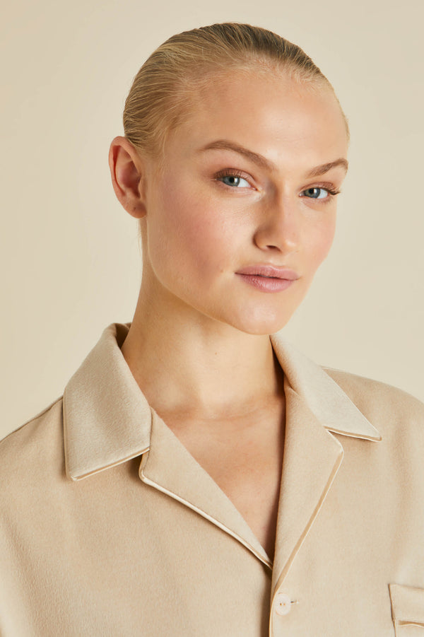 Olivia Von Halle Vanderbilt Muscat Beige Pajamas In Cashmere Beige