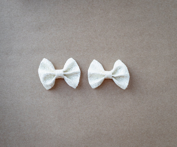 Olivia's Bow Birthstone Bow: April Diamond