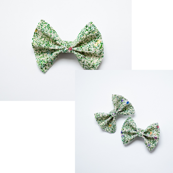 olivia's bow Birthstone Bow: May Emerald