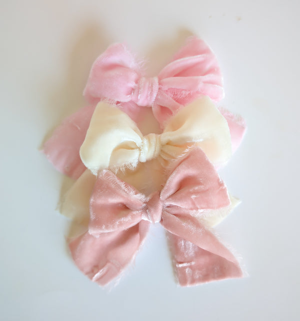 olivia's bow Blush Affair Raw Edge Velvets