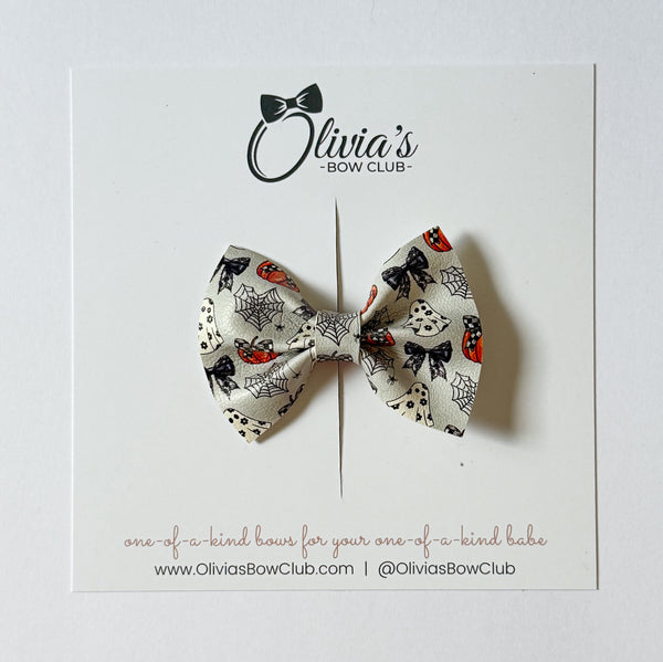 olivia's bow Coquette Pumpkins - Classic XL Leather