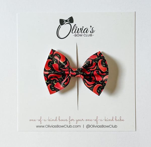 olivia's bow Spicy 
