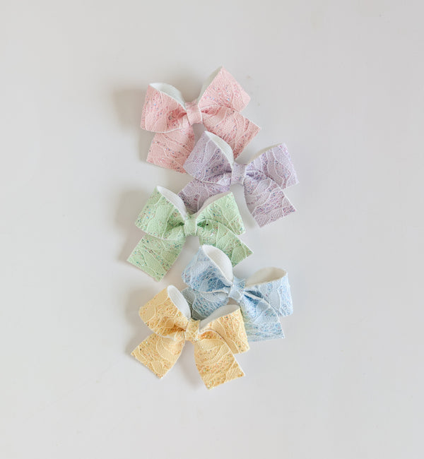 olivia's bow Springtime Lace Antoinette