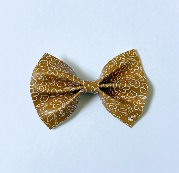 olivia's bow Wild Honey - Classic XL Leather