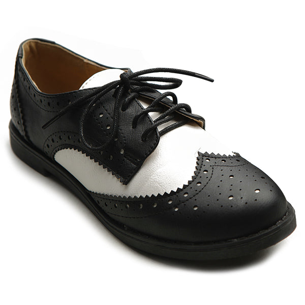 ollio Ollio Women's Flat Shoe Wingtip Lace Up Two Tone Oxford2M2913SAN9 ollio Ollio Women's Flat Shoe Wingtip Lace Up Two Tone Oxford2M2913SAN9