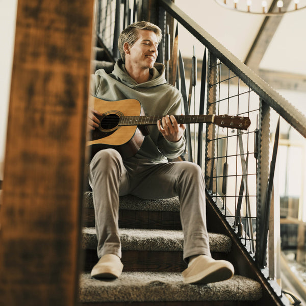 Olukai Hāmani Hulu Men’s Wool Mule Slipper Oatmeal