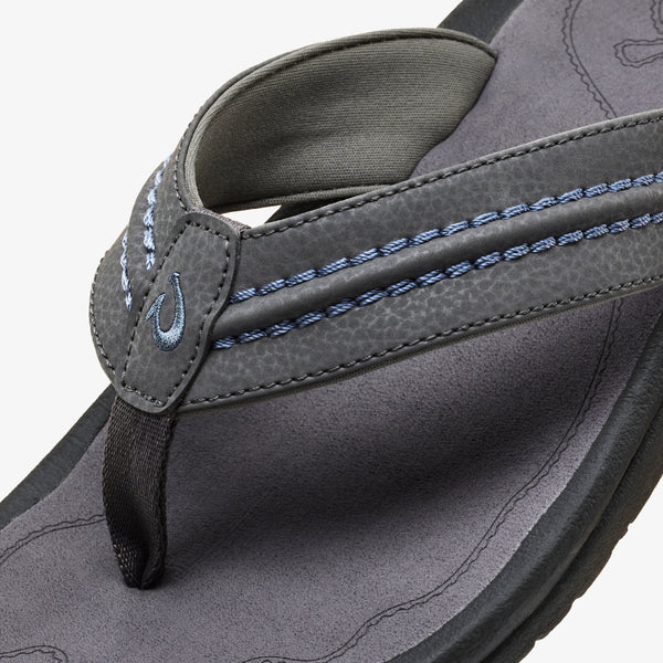 Olukai Hokua Pavement