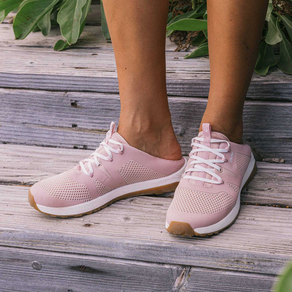 Olukai Huia Soft Pink
