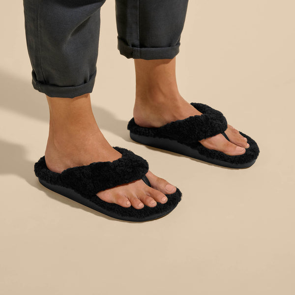 Olukai Kīpe'a Heu Black
