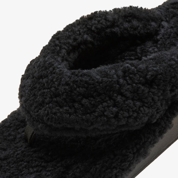 Olukai Kīpe'a Heu Black