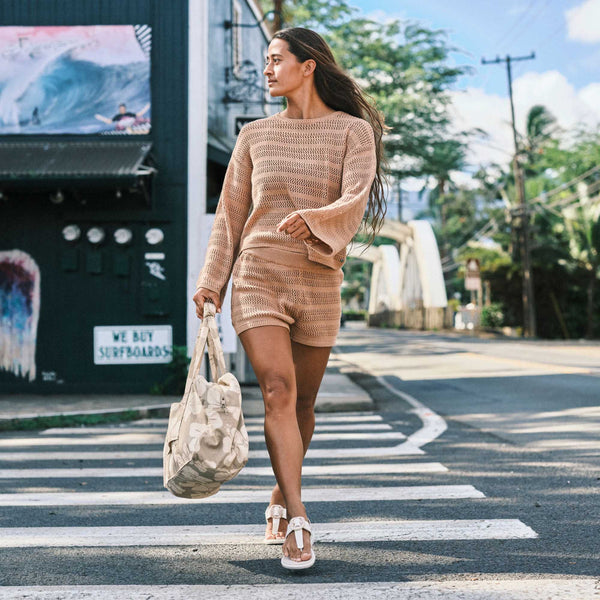 Olukai La‘i T–Bar White Sand