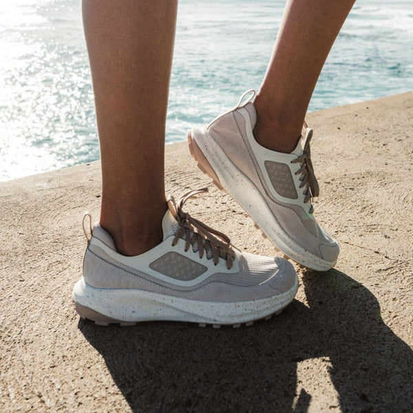 Olukai Makiki White Sand