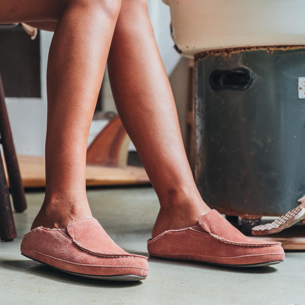 Olukai Nohea Slipper Cedarwood