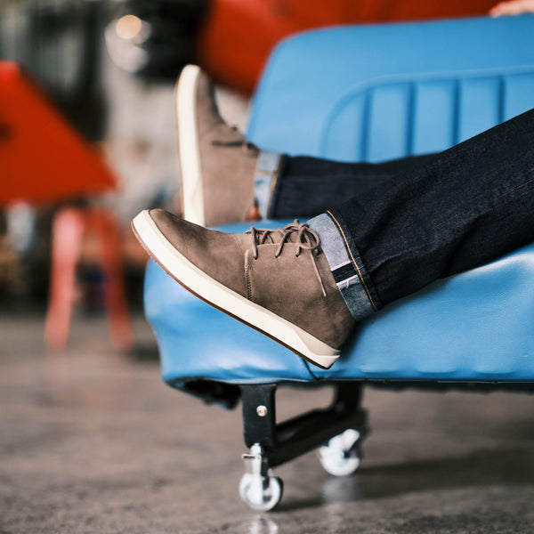 Olukai Papakū ‘Ili Mustang