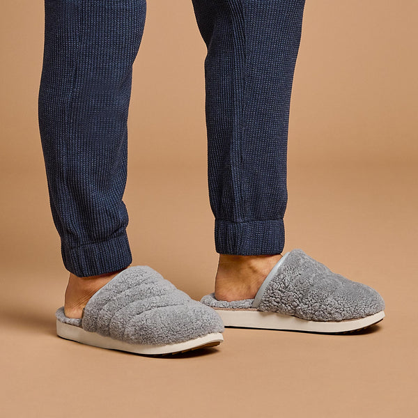 Olukai Pūpū Mua Pale Grey