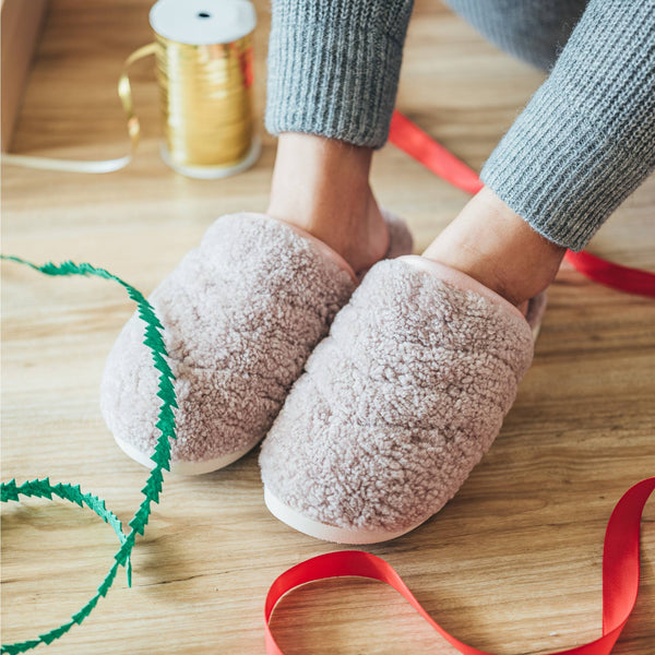 Olukai Pūpū Mua Pink Sea Salt