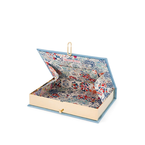 Olympia Le Tan Bedroom In Arles