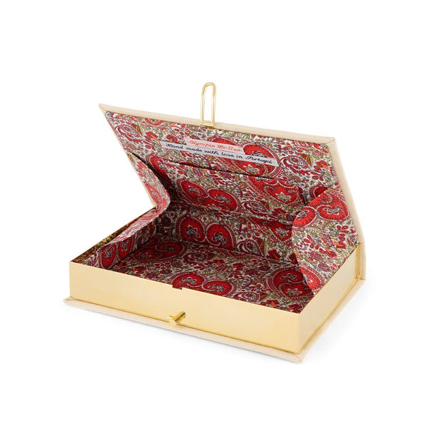 Olympia Le Tan Just Married