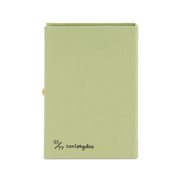 Olympia Le Tan Love (Carlota Santos)