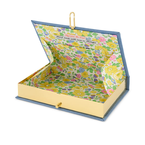 Olympia Le Tan Mont Sainte-Victoire