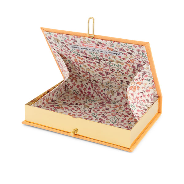 Olympia Le Tan The Flying Scotsman - King's Cross