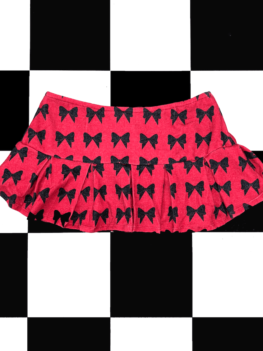 o'mighty BOW POINTELLE SKORT IN RED