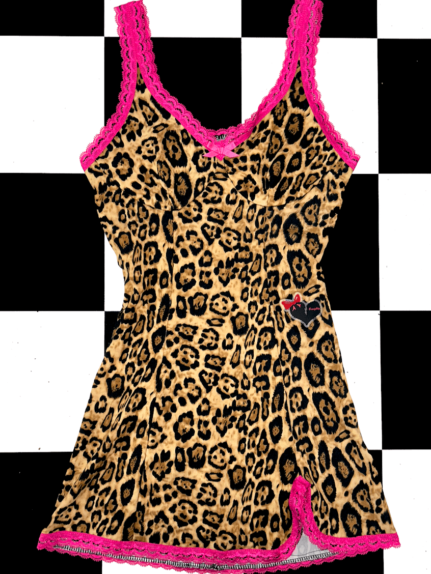 o'mighty DOLL LEOPARD DRESS IN PINK LACE