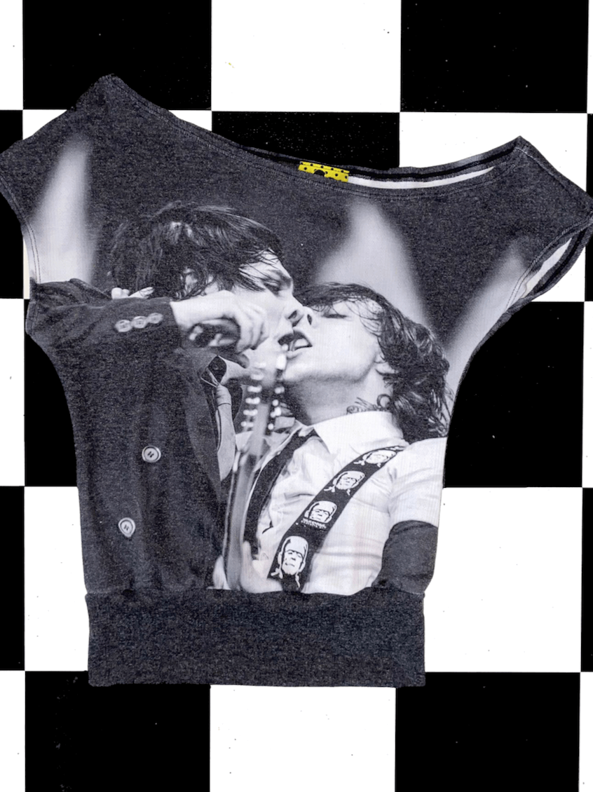 o'mighty FRERARD KISS OFFSHOULDER