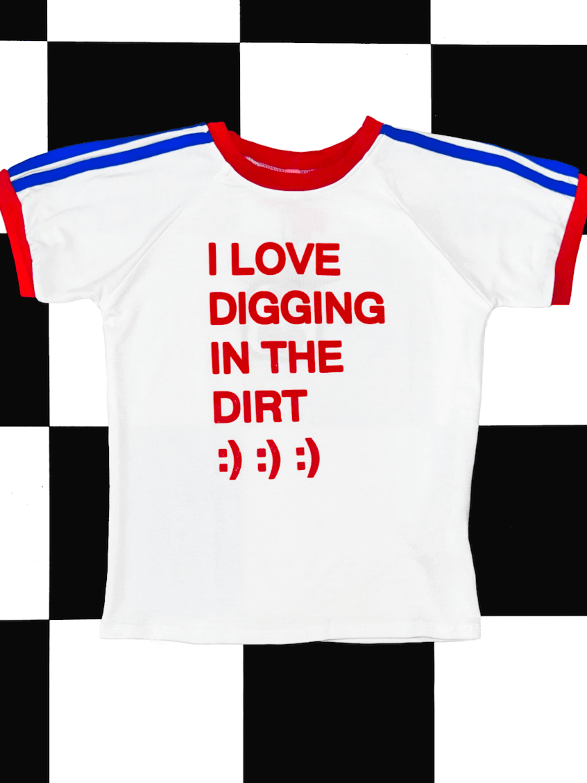 o'mighty I LOVE DIGGING IN THE DIRT