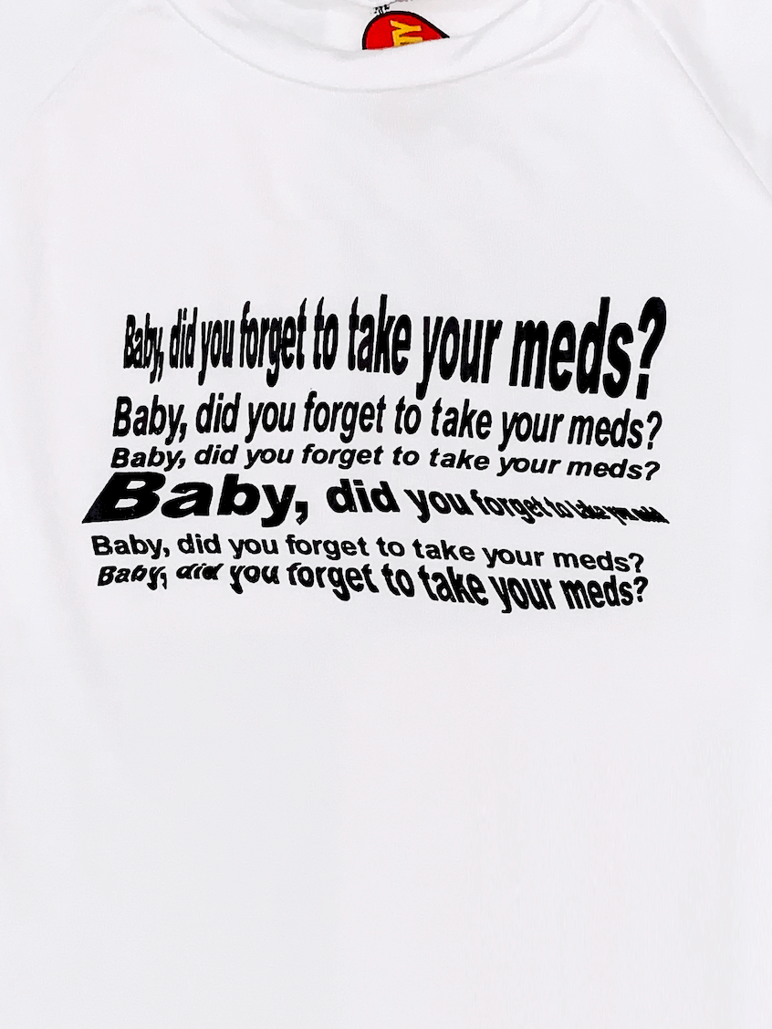o'mighty MEDS BABY TEE IN WHITE