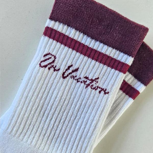 On Vacation Club 2-Pack Jetset Tennis Socks - Red & Green