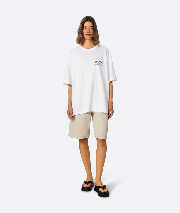 On Vacation Club Island Radio T-Shirt - White