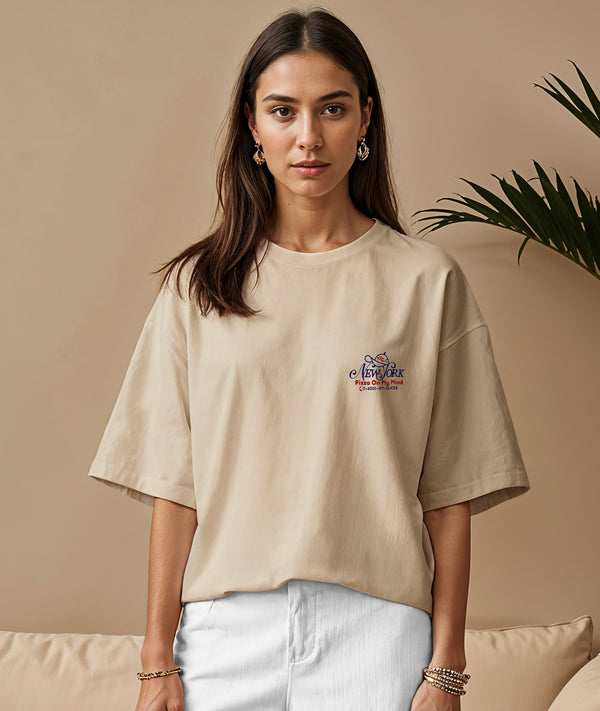On Vacation Club NYC Pizza T-Shirt - Beige