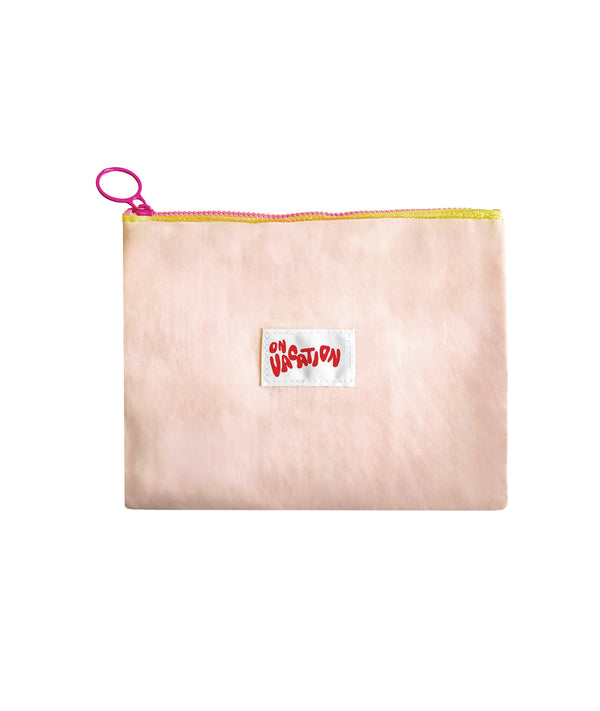 on vacation club Travel Bag - Natural