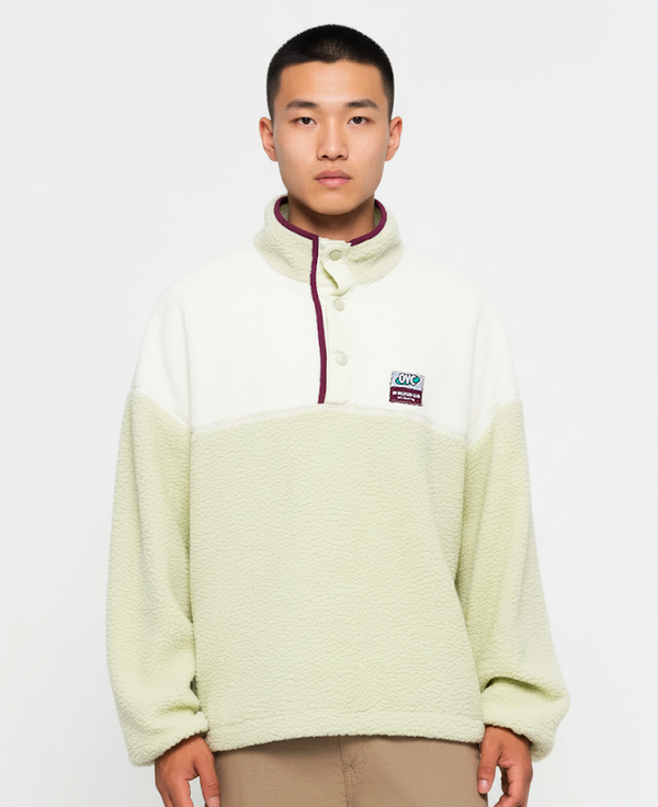On Vacation Club Wanderlust Fleece Sweater - Mint
