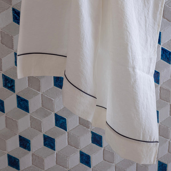 once milano canvas linen towels with piping