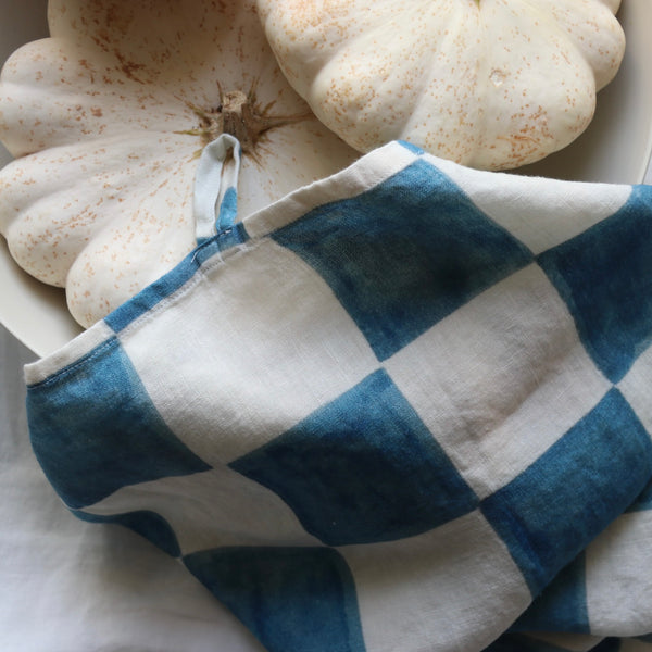 once milano dishcloth with chess printed pattern