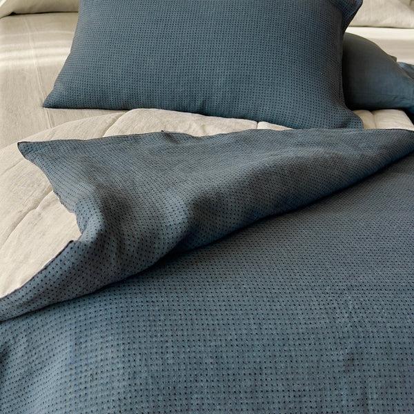 Once Milano Dotted Linen Blanket