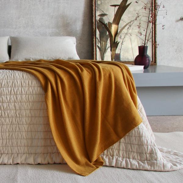 Once Milano New Wavy Linen Blanket