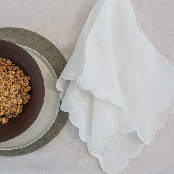 Once Milano Scalloped Napkin Set Of 4