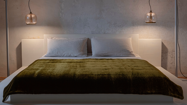 once milano velvet and natural linen blanket