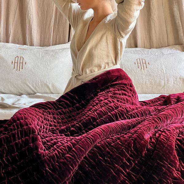 Once Milano Velvet Wavy Blanket
