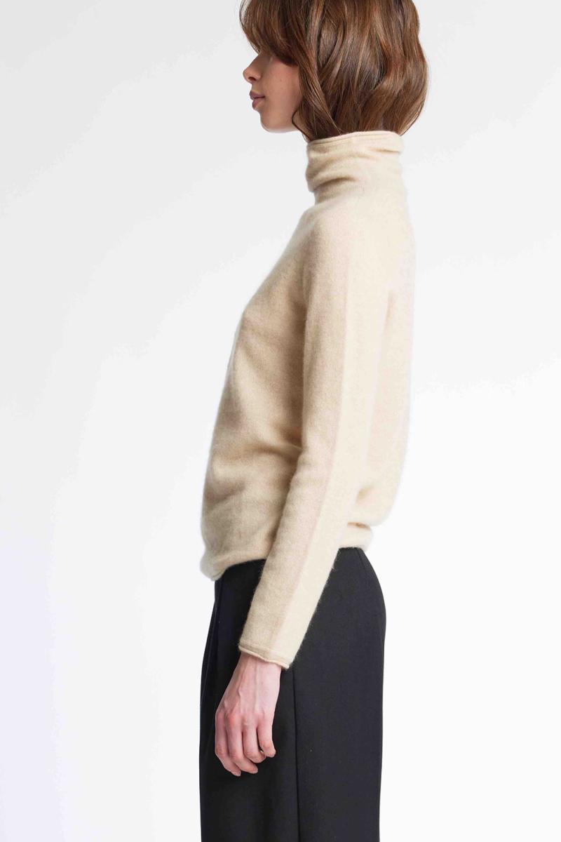 One & Other ASHLEY SWEATER EGGSHELL