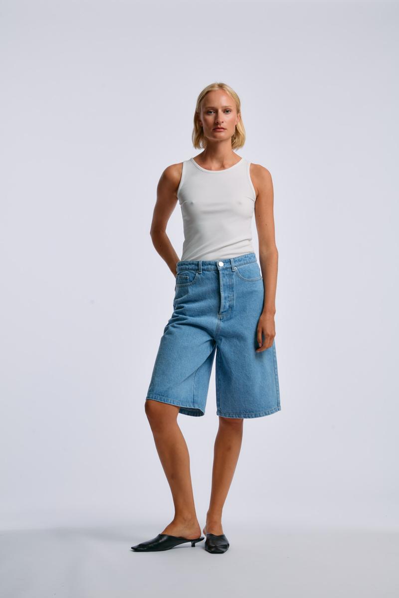 One & Other AXE DENIM SHORTS